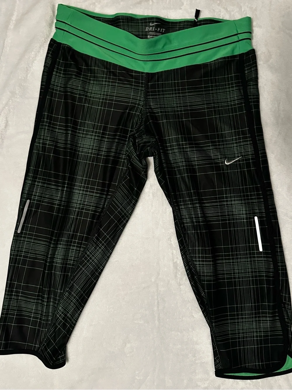 Large Nike Women’s Green & Black Dri-FIT Athletic Bottoms
